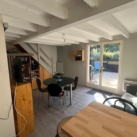 펜션 La Pinede De St Georges 생죠지드디돈느