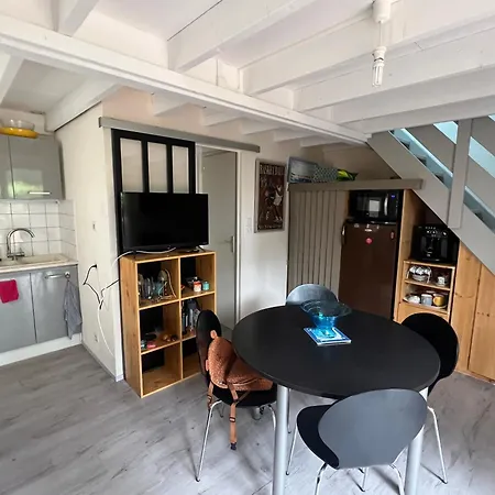 펜션 La Pinede De St Georges 생죠지드디돈느